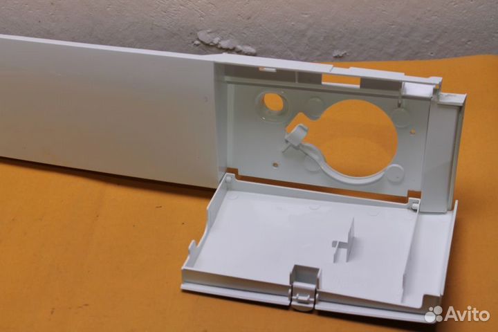 Цокольная панель Siemens 00673911 бу. 6675