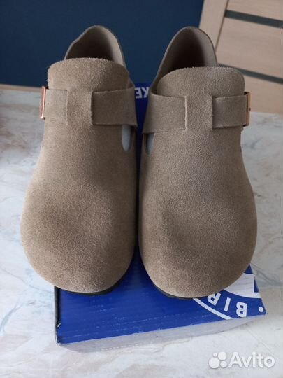 Ботинки женские