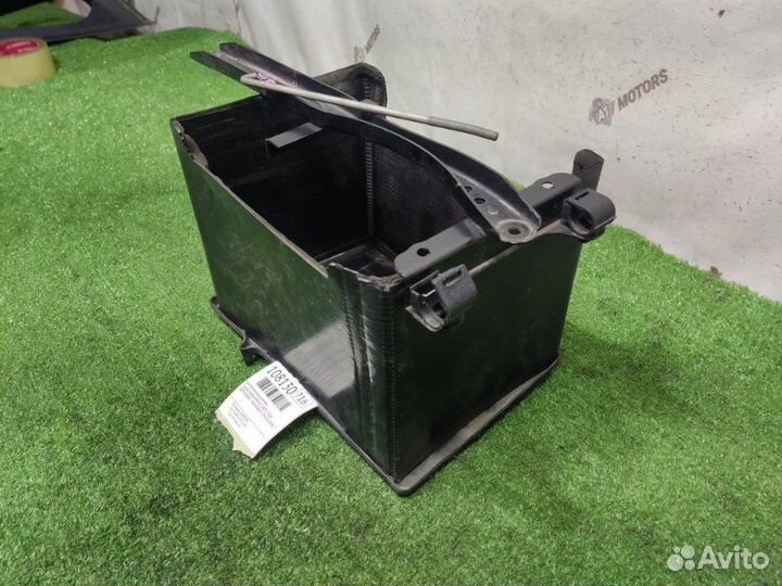 Крепление аккумулятора Toyota Vellfire ANH20 2azfe