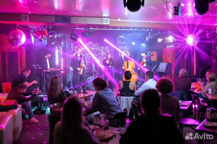 Световое оформление мероприятий (Свет, Звук, Сцена