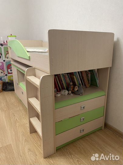 Кровать детская с матрасом