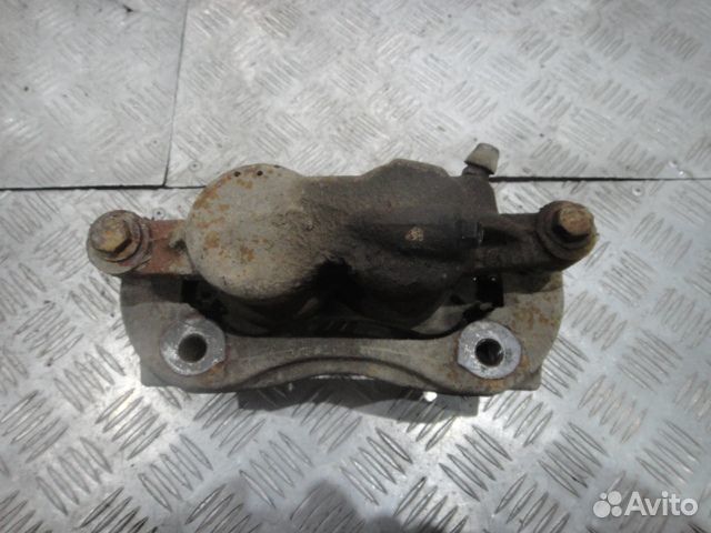 Суппорт Amarok (10-16) пер R б/у