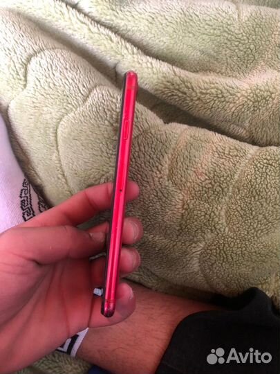 iPhone SE (2020), 64 ГБ