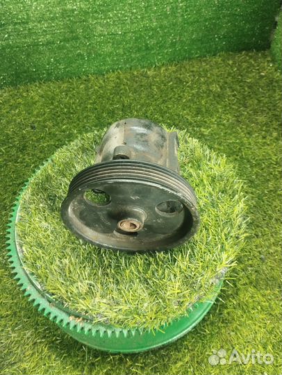 Насос гур Рено Логан