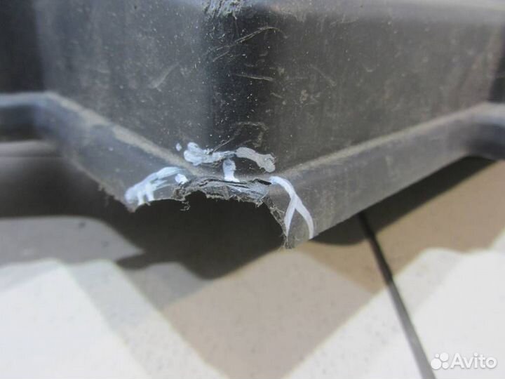 Крышка блока предохранителей