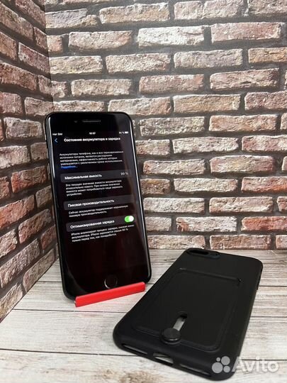 iPhone 8 Plus, 64 ГБ