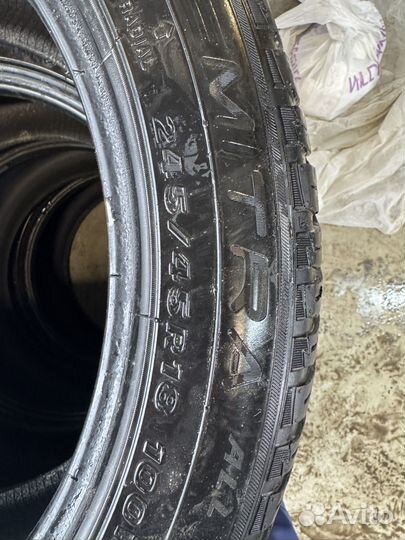 Maxxis Premitra All-Season AP3 245/45 R18 и 275/40 R18 103V