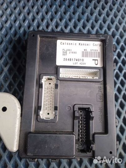 Блок комфорта ниссан Скайлайн V35