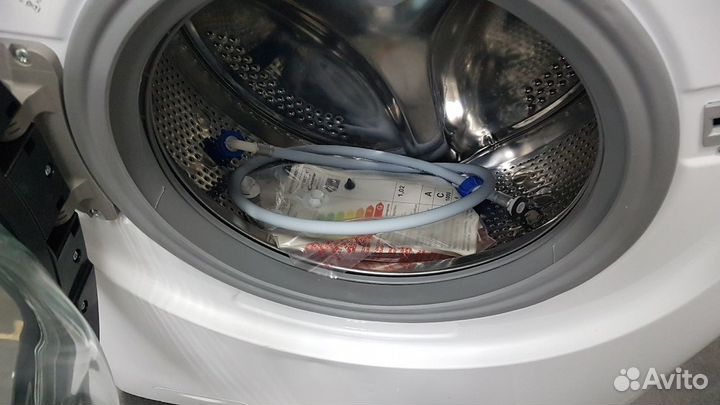 Стиральная машина узкая Candy Smart Pro CO34 106TB