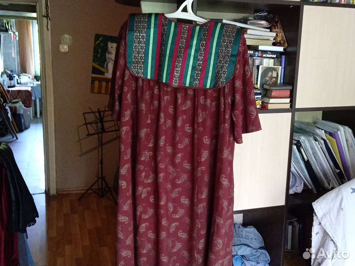 Продаю платье с декором. Авторское