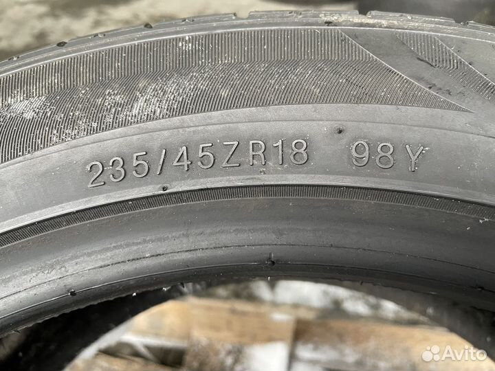 Kumho Ecsta LE Sport KU39 235/45 R18