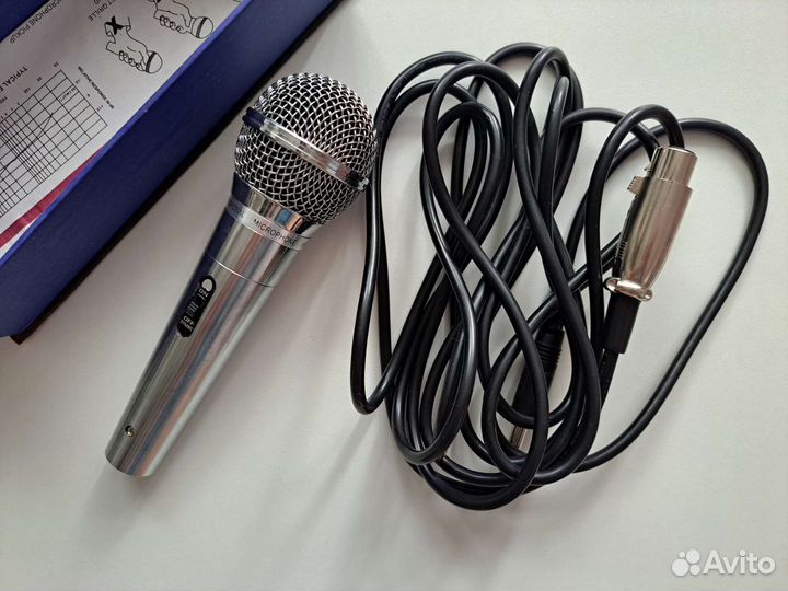 Микрофон для караоке Sony DM-47