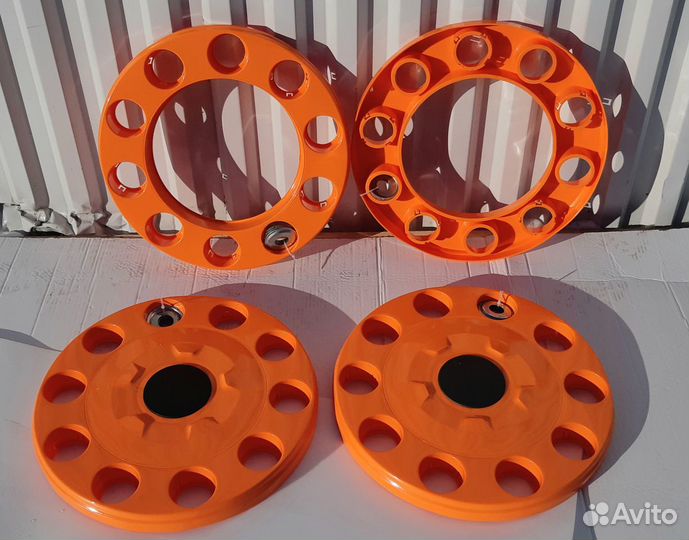 Колесный К-кт 2 шт колпак R22.5 Оранжевый пластик