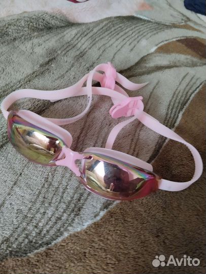 Очки для плавания