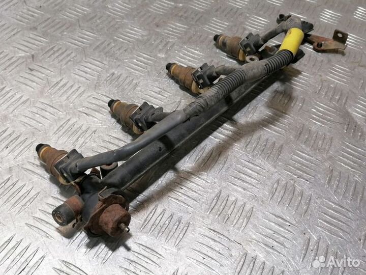 Рейка топливная рампа Rover 400 1995 2000