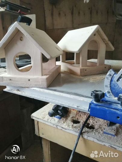 Кормушка для птиц