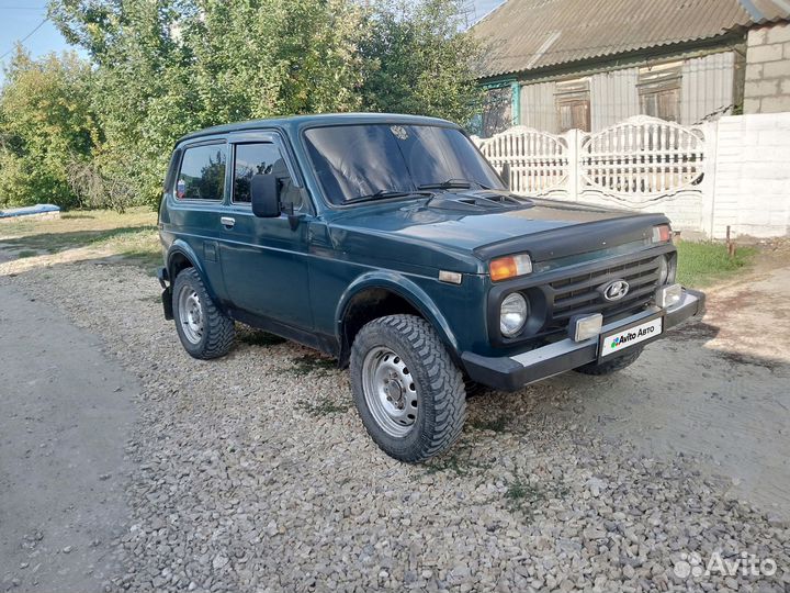 LADA 4x4 (Нива) 1.7 МТ, 2001, 185 000 км