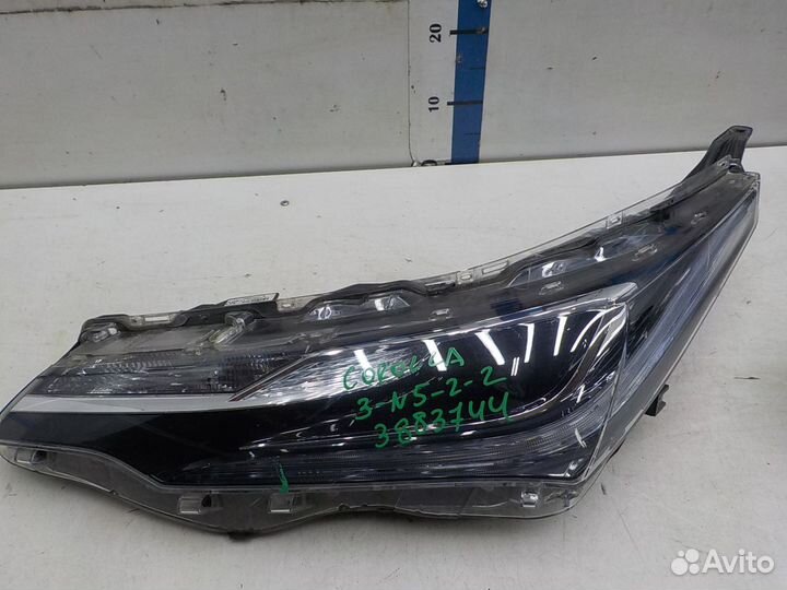 Фара левая на Toyota Corolla