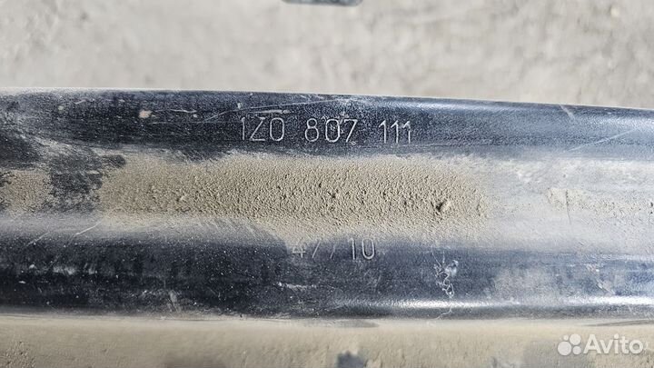 Усилитель переднего бампера Skoda Octavia A5