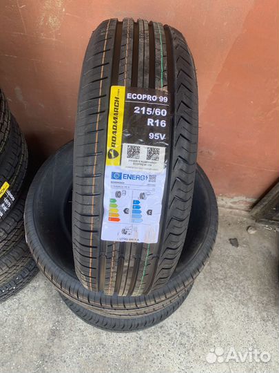 Roadmarch EcoPro 99 215/60 R16