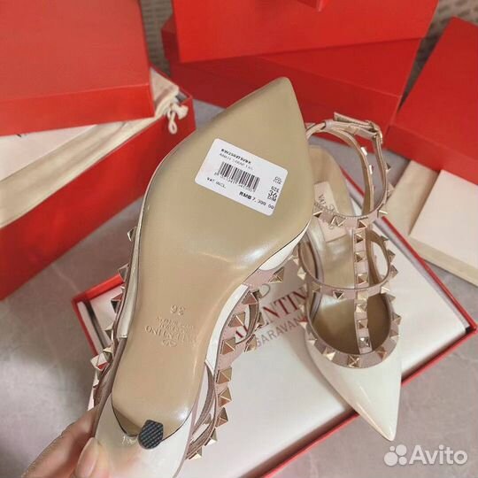 Женские туфли Valentino