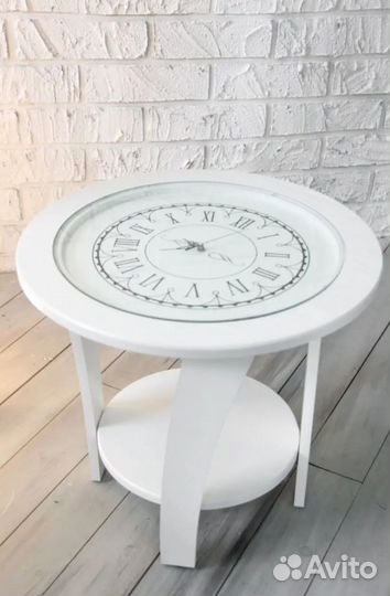Журнальный столик часы