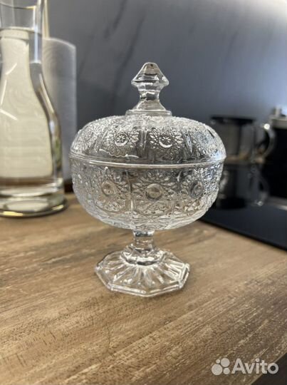 Конфетница с крышкой Lefard muza crystal 250 мл