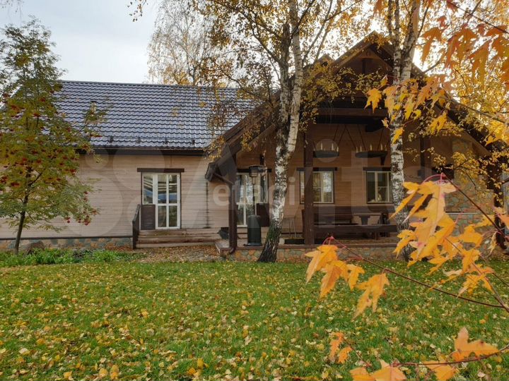 Коттедж 391 м² на участке 23 сот.