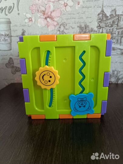 Развивающие игрушки