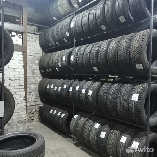 Kumho Crugen HP71 235/50 R19 103W