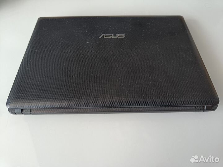 Нетбук Asus Eee PC X101H