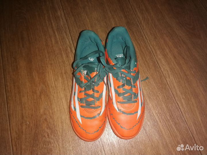 Футзалки adidas 37,5