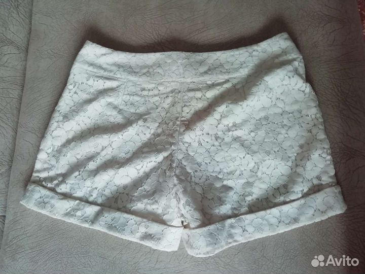 Шорты кружевные р. 40