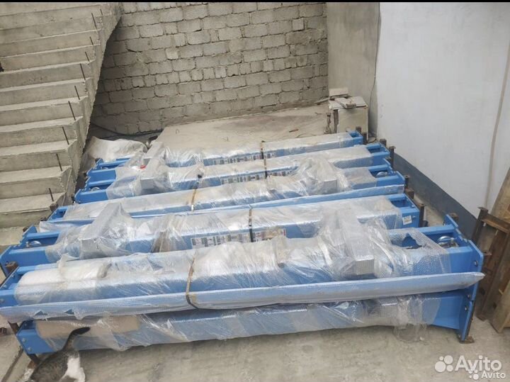 Подъемник автомобильный