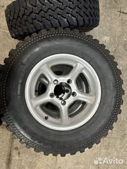 Комплект дисков с резиной r15