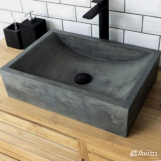 Раковина из искусственного камня