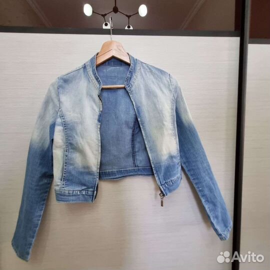 Джинсовая куртка женская