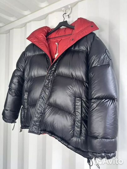 Бомбер Vetements Black Upside Down Puffer Jacket