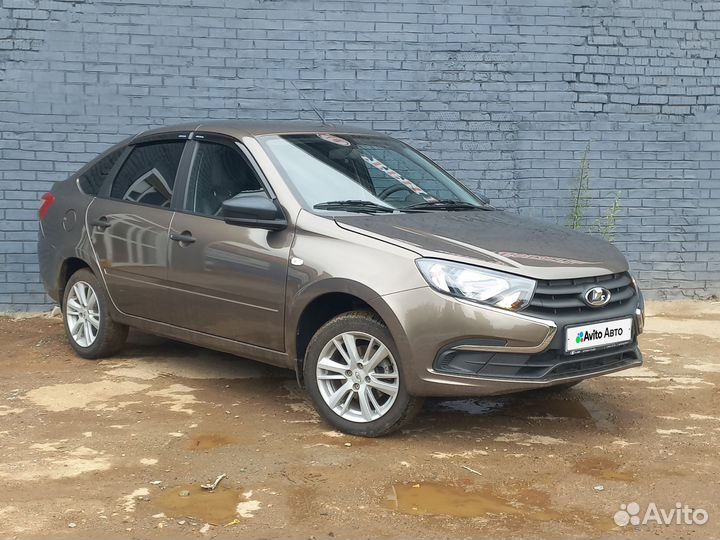 LADA Granta 1.6 МТ, 2022, 16 872 км