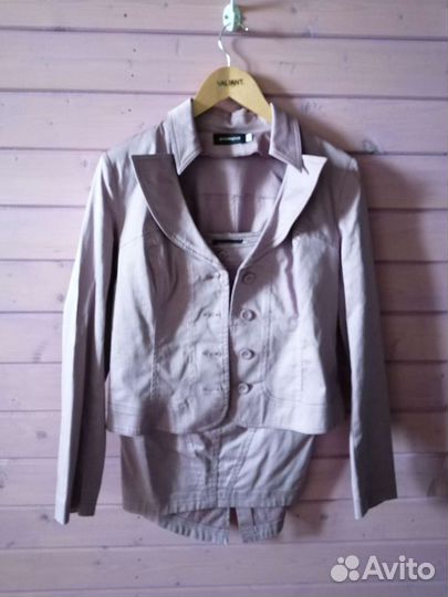 Костюм пиджак и юбка 42 44