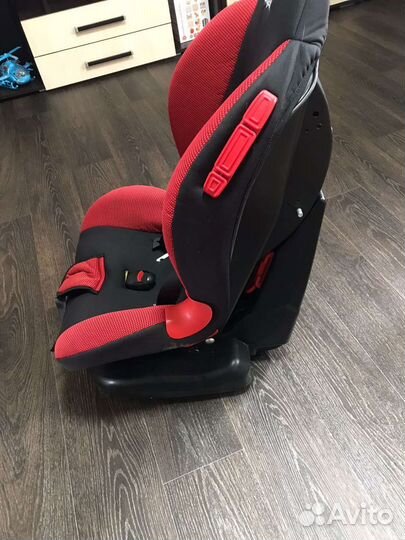 Детское авто кресло