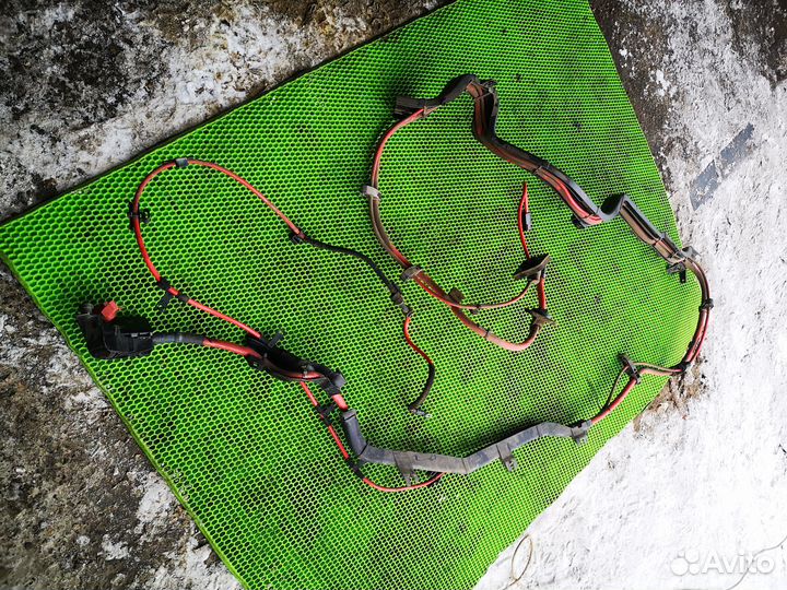 Проводка акб плюс на BMW X5 F15 F85 (2013-2018)