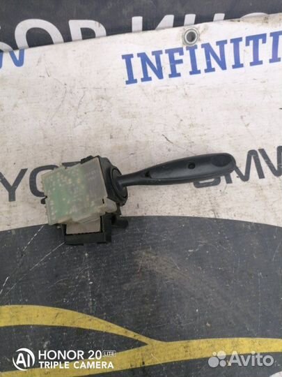 Подрулевой переключатель дворников Toyota Corolla