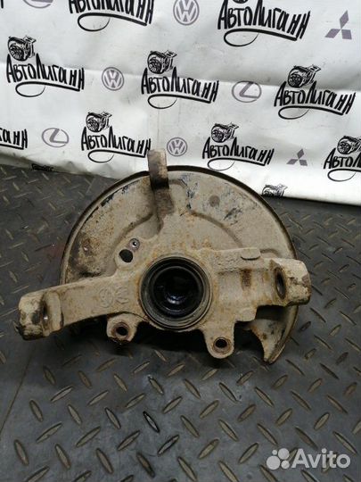 Кулак (цапфа) передний левый Great Wall Hover H2