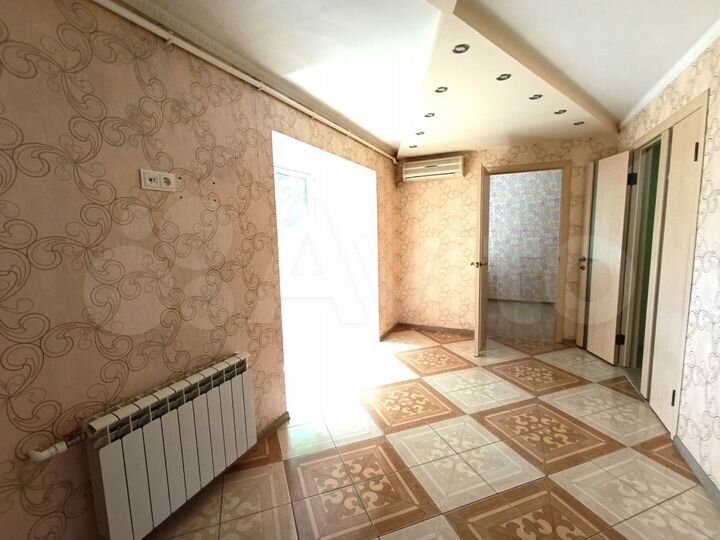 2-к. квартира, 44 м², 4/4 эт.