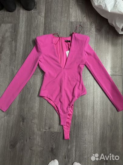 Боди с подплечниками zara xs