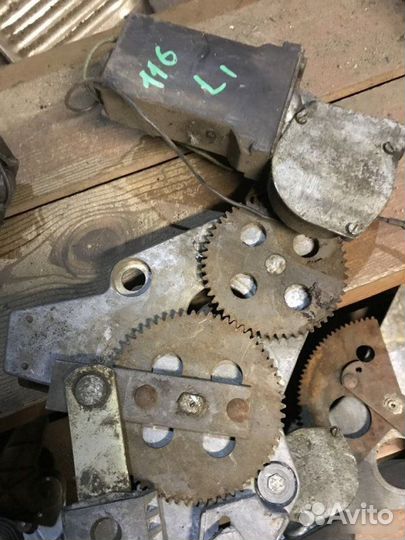 Электро подъемников Mercedes-Benz S-Class W116