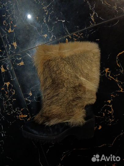 Меховые сапоги, унты