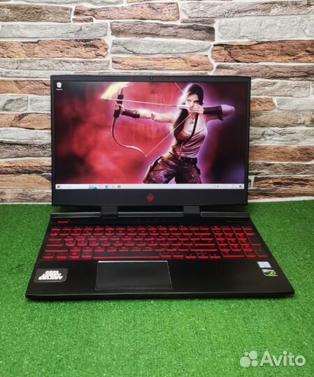 Игровой ноутбук Hp Omen i5 8го/GTX 1050 4Гб/ssd