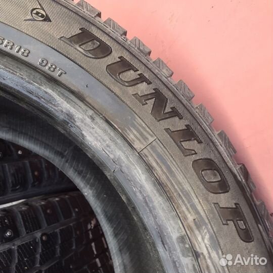 Dunlop SP Winter Ice 01 225/55 R18 98T